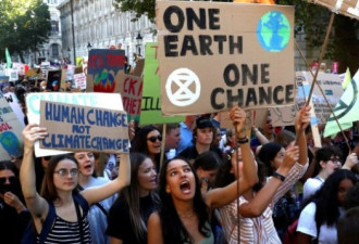 夸张！全球各地举行反气候变化抗议活动