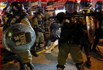 十一前香港箭拔弩张，反送中示威竟天天来