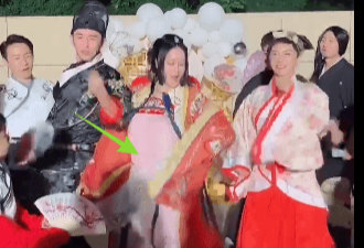 钟丽缇举办古装派对庆生，扮杨贵妃，身姿臃肿