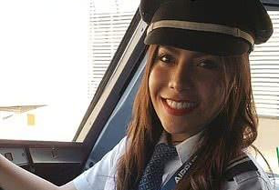 墨西哥美女飞行员发表惊世言论:要让大家都解脱