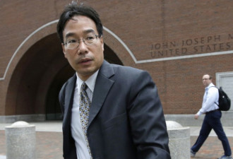 制污染药致76死 美华裔药剂师获刑8年含泪道歉