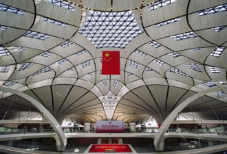 美媒：北京大兴机场横空出世 中国抗美再获助力