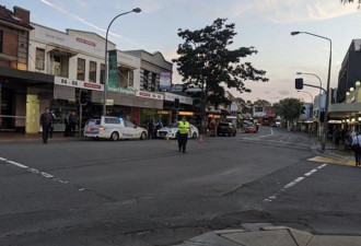 悉尼男子持械威胁警员道路被封 警方大规模搜捕