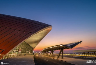 北京大兴机场正式投运航站楼相当7个国家大剧院