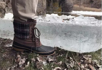 巨大冰块侵袭多伦多周边，2分钟可以推倒一座桥