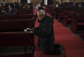 梵蒂冈让步 实拍：北京教堂恢复弥撒了