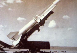 35年前中国攻关052驱逐舰垂发防空弹