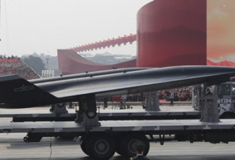 中国阅兵展示尖端武器，美媒：是星球最强！