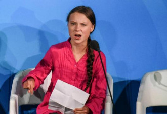 怒批全球领导人的瑞典少女，谁给她的勇气