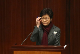 香港反对派称黄之锋等获释表明政府做错