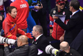 决赛判罚不一中国将申诉 韩国队绊倒对手却夺冠