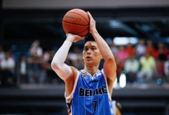 1打9！林书豪CBA首秀炸了！无奈队友CBA！