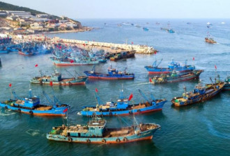 中国渔民几乎捕光了海中的鱼 专家警告