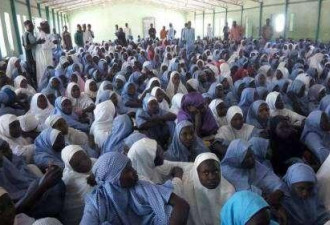 “博科圣地”袭击尼日利亚女校 50余女学生失踪