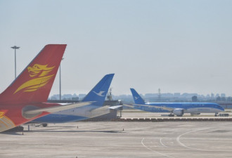 习近平亲临出席北京新机场投运仪式，A380执飞