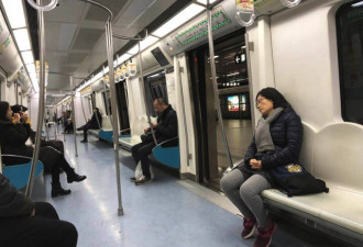 大年三十北京地铁是这样天安门是这样