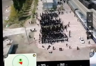 无人机新疆拍摄画面 数百囚犯遭蒙眼押送引关注