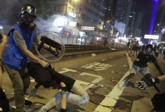 彭斯演讲支持香港自由 促港坚持非暴力路线