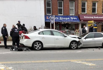 纽约布鲁克林发生汽车撞人事件 2名儿童死亡