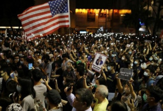 数万港人集会 促请美国会通过香港人权法