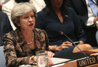 英国首相宣布将驱逐23名俄外交官 冻结资产