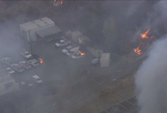 野火进袭加州湾区！80号跨海大桥竟变这样