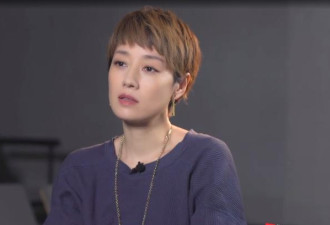 马伊琍大赞易烊千玺演技老练，但仍有一点遗憾