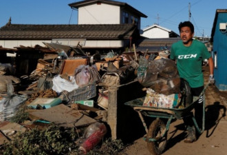 辐射恐已泄露 福岛核灾废物袋遭冲走剩10个空袋