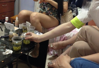 被疑整容？林允出道前当伴娘的照片曝光