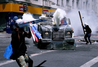 深度：戒严七日的智利 总统痛骂的暴民战争