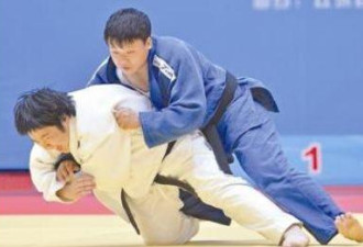 韩国为了金牌，正常人竟冒充残疾人参加运动会