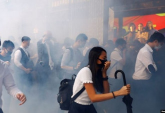 中国一学者因质疑香港暴力事件遭猛烈围攻