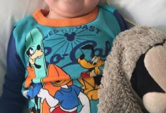2岁男孩得绝症 家人忍痛撤掉呼吸机后奇迹发生