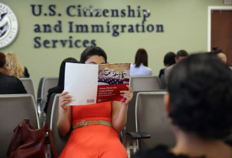 美国移民局搞事情 每份申请都有特别监察待遇