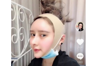 直播针扎太阳穴 用孩子头撞门 谁来管管这些傻X