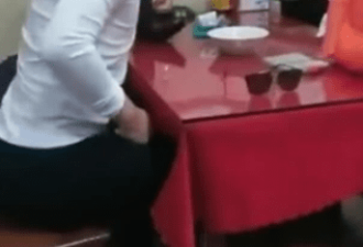 贾乃亮离婚后憔悴吃路边摊，前妻却让表妹卖惨
