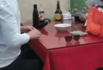 贾乃亮离婚后憔悴吃路边摊，前妻却让表妹卖惨