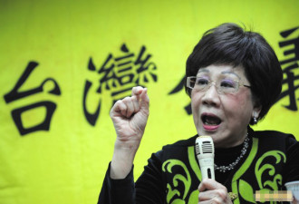 解放军演习在即 吕秀莲急阻蔡英文出岛