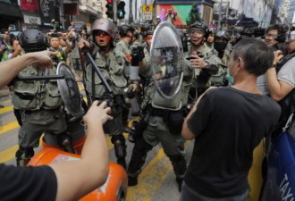 中共党媒火力全开反击：香港人权法案废纸一张