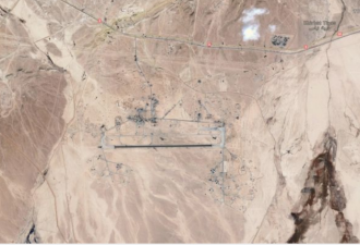 叙军用机场遭巡航导弹打击 美国否认指控