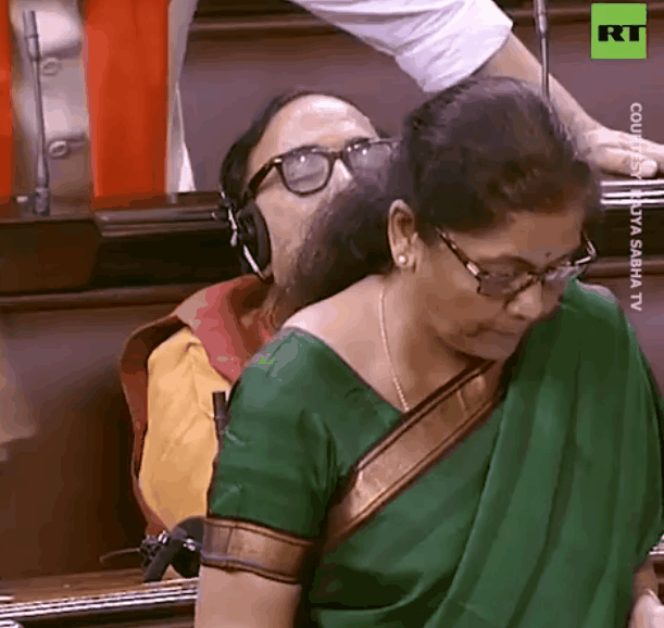 印度国会举行经济辩论，议员集体打瞌睡