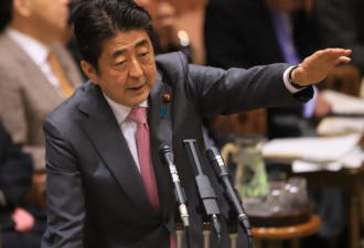 丑闻不断，日本安倍的政权如被诅咒缠身！