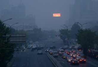 中国提前达到碳减排目标 值得庆贺吗？
