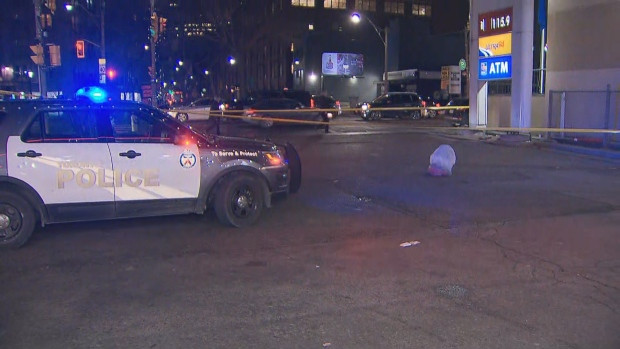Police are investigating a stabbing downtown that sent a teenager to hospital with serious injuries. (CP24)