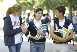 加州大学中国新学缺勤被遣返 全年学费1分不退