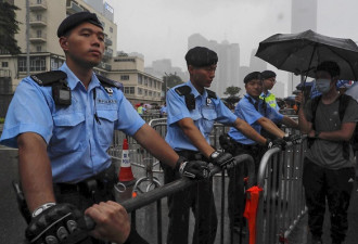 港警高层：别有用心者使香港变成&quot;谎话之都&quot;