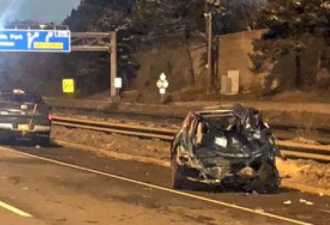 士嘉堡401高速发生连环追尾事故，多人受重伤