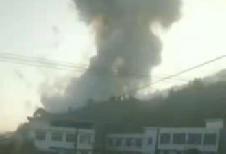 湖南浏阳烟花厂爆炸致7死13伤，厂房炸为平地