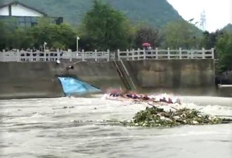 广西桂林龙舟翻船致17人遇难 为何如此严重