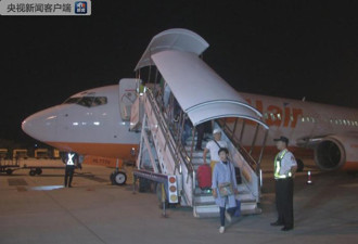 海南实施59国人员入境旅游免签 首批游客抵达